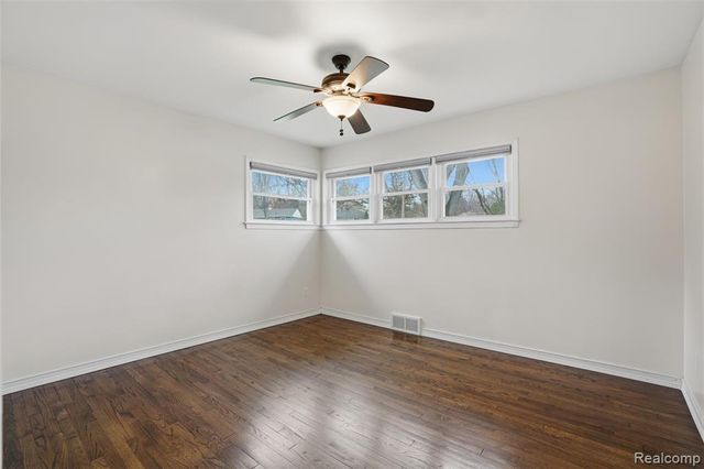 831 Loyola Drive, Ann Arbor, MI 48103