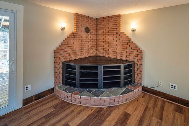 25 Mill Road, Kingston, NH 03848