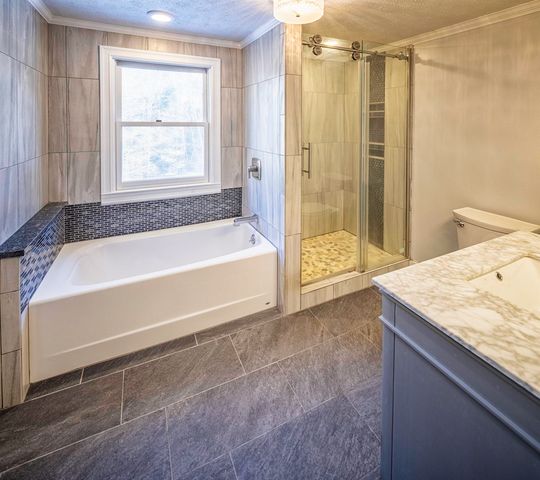 25 Mill Road, Kingston, NH 03848