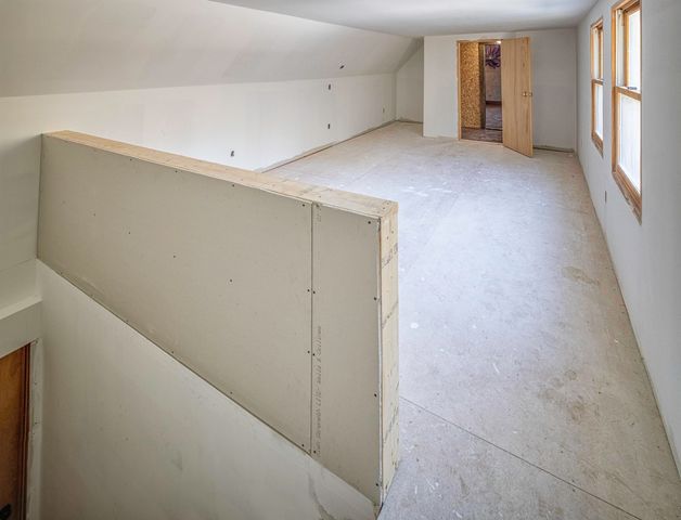 25 Mill Road, Kingston, NH 03848