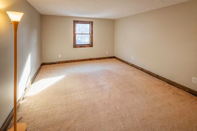 25 Mill Road, Kingston, NH 03848