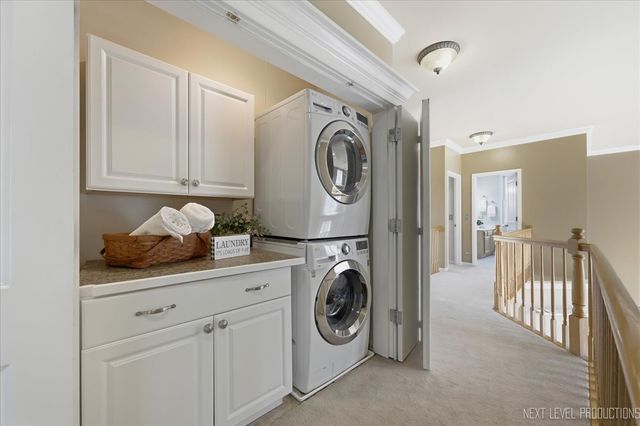 1098 Cleveland Avenue, Batavia, IL 60510