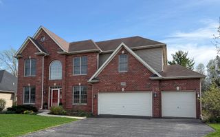 1098 Cleveland Avenue, Batavia, IL 60510