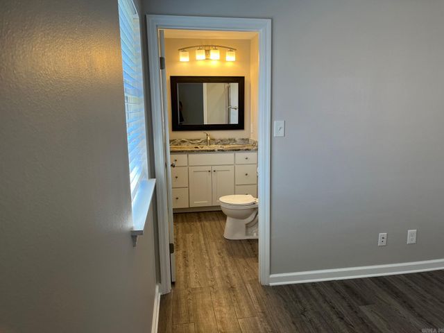 26 Warwick Road, Little Rock, AR 72205