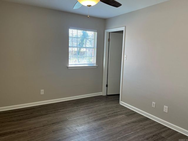 26 Warwick Road, Little Rock, AR 72205