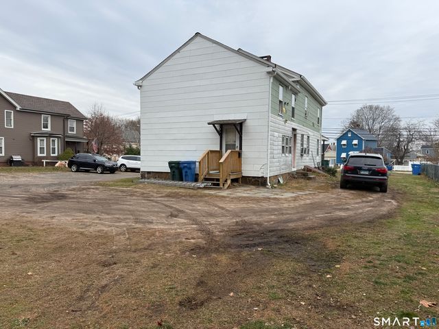 1770 State Street, Hamden, CT 06517