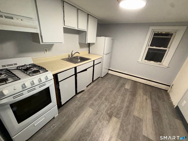 1770 State Street, Hamden, CT 06517