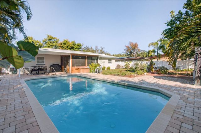 13584 TWIG TERRACE, Largo, FL 33774