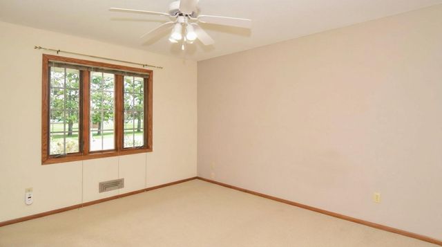 10700 Flora Street NW, Coon Rapids, MN 55433