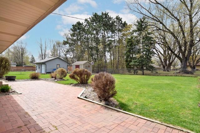 10700 Flora Street NW, Coon Rapids, MN 55433