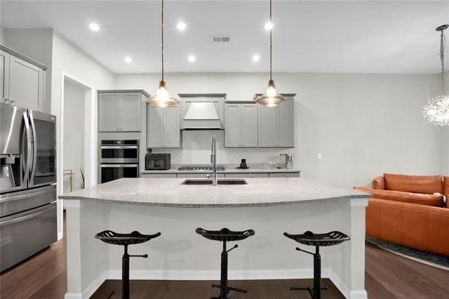 3855 Tamberly Way, Kennesaw, GA 30152