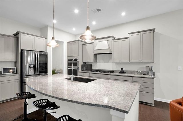 3855 Tamberly Way, Kennesaw, GA 30152