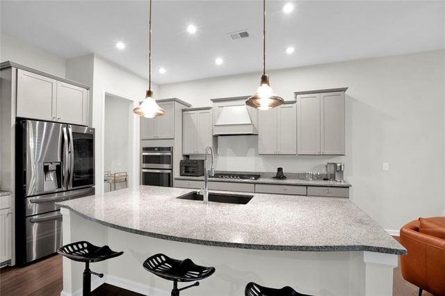 3855 Tamberly Way, Kennesaw, GA 30152