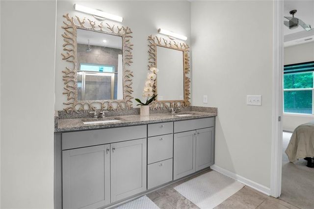 3855 Tamberly Way, Kennesaw, GA 30152
