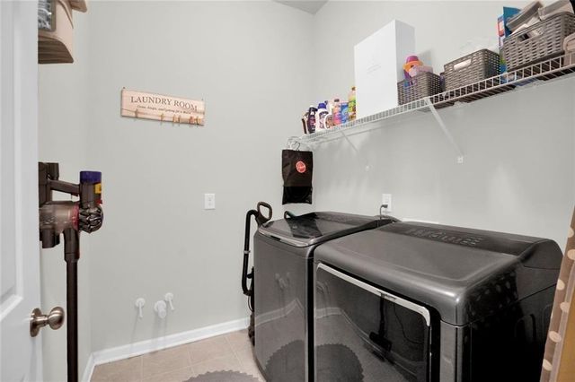 3855 Tamberly Way, Kennesaw, GA 30152