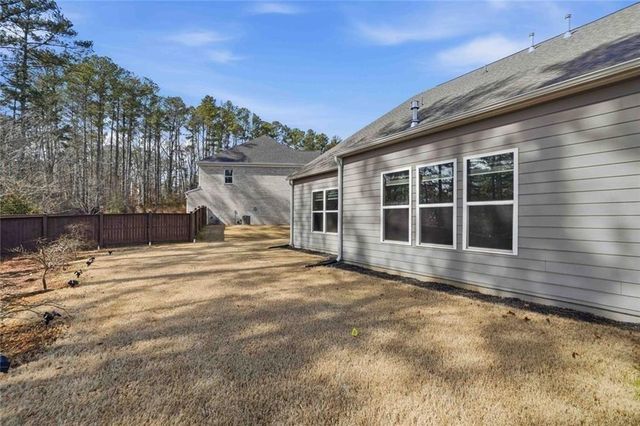 3855 Tamberly Way, Kennesaw, GA 30152