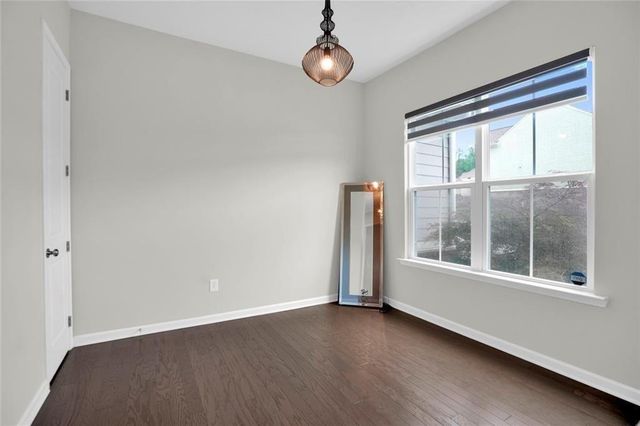 3855 Tamberly Way, Kennesaw, GA 30152