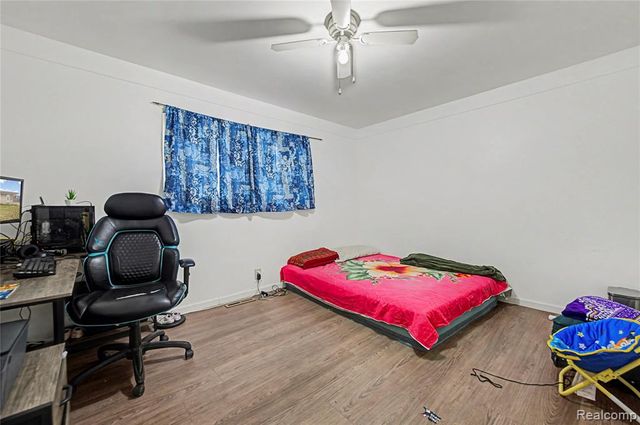 12954 Baird Avenue, Warren, MI 48088