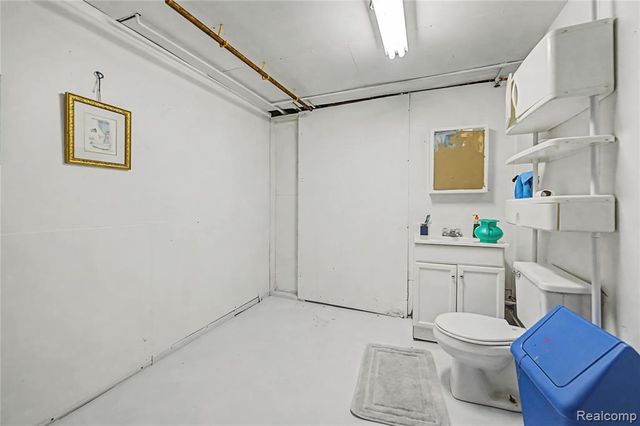 12954 Baird Avenue, Warren, MI 48088