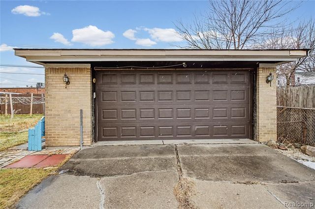 12954 Baird Avenue, Warren, MI 48088