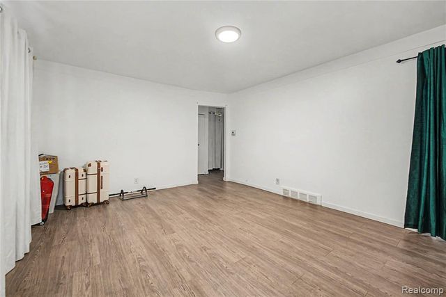 12954 Baird Avenue, Warren, MI 48088