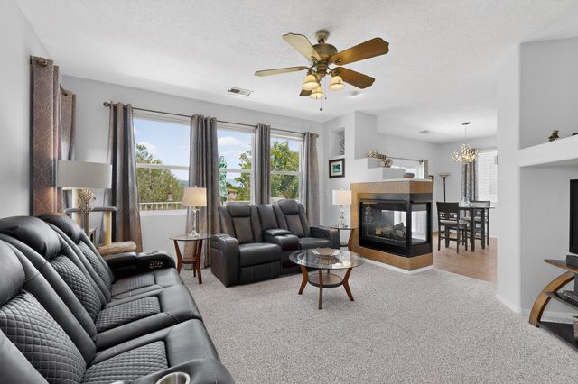 10808 Dream Weaver Drive NW, Rio Rancho, NM 87114