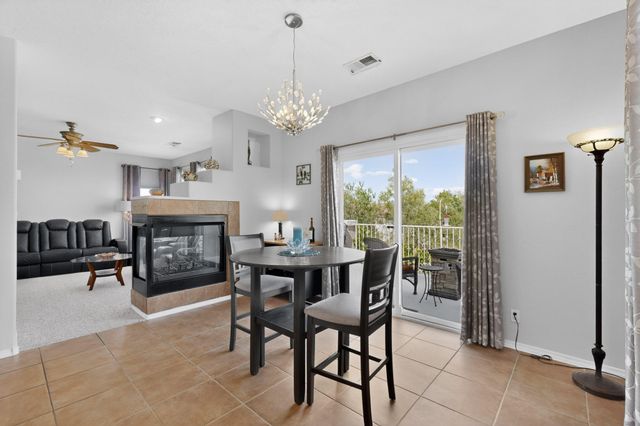 10808 Dream Weaver Drive NW, Rio Rancho, NM 87114