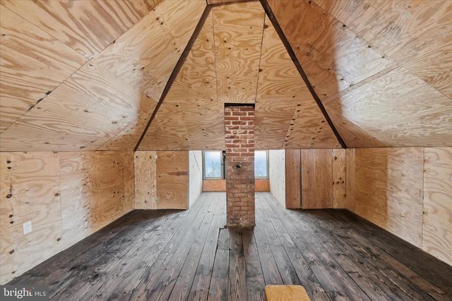 520 N BRADDOCK ST, Winchester, VA 22601