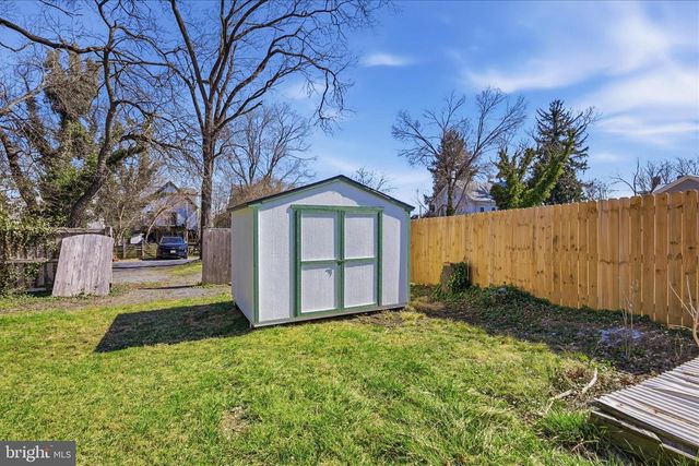 520 N BRADDOCK ST, Winchester, VA 22601