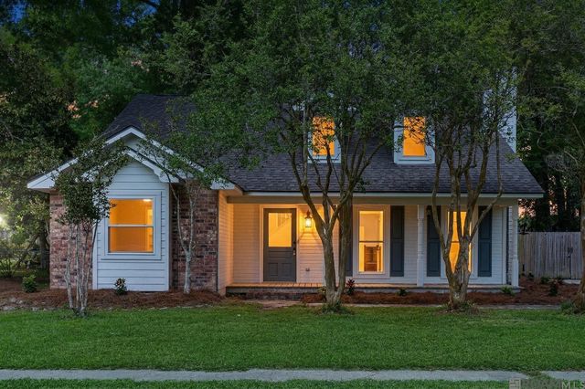 3233 39th St, Zachary, LA 70791