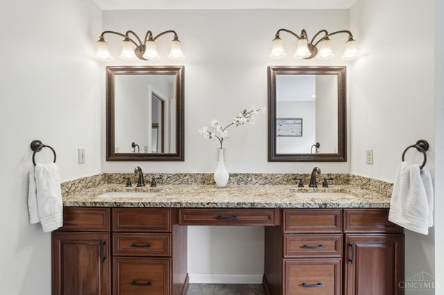 6425 Katherine Manor Court, Liberty Twp, OH 45011