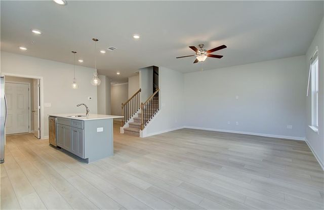 8110 Tiger Way, Riverdale, GA 30296