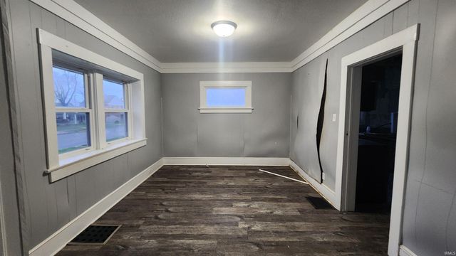 4025 S Calhoun Street, Fort Wayne, IN 46807