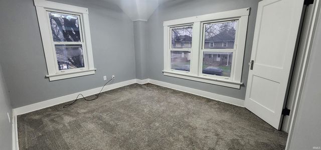 4025 S Calhoun Street, Fort Wayne, IN 46807