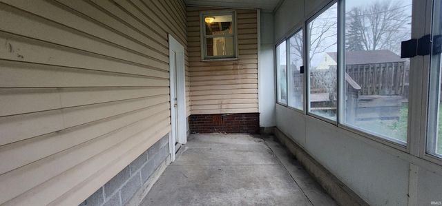 4025 S Calhoun Street, Fort Wayne, IN 46807