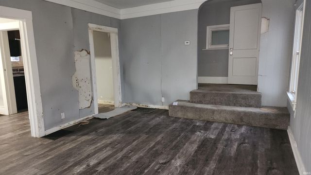 4025 S Calhoun Street, Fort Wayne, IN 46807