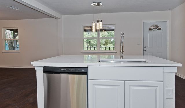 913 Cove Trail, Little Elm, TX 75068