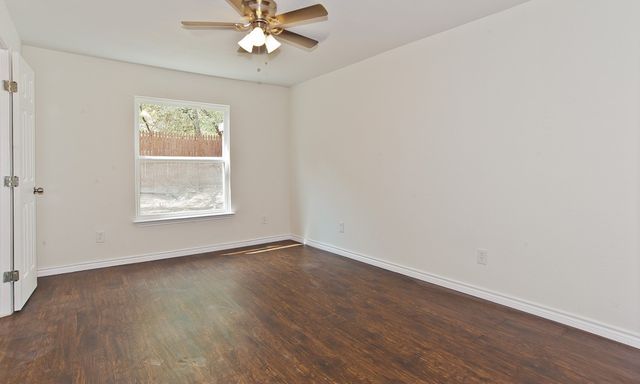 913 Cove Trail, Little Elm, TX 75068