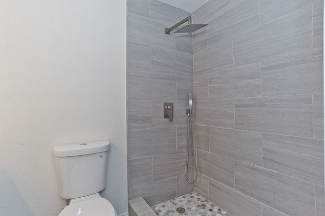 913 Cove Trail, Little Elm, TX 75068