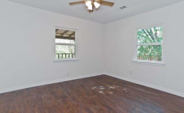 913 Cove Trail, Little Elm, TX 75068