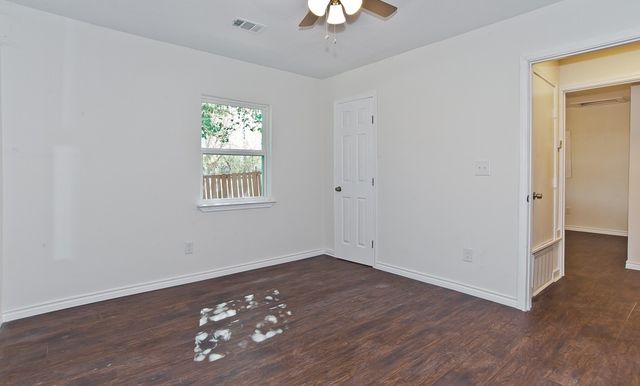 913 Cove Trail, Little Elm, TX 75068