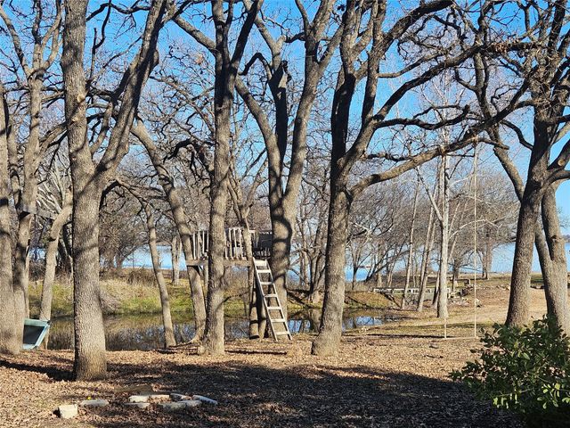 913 Cove Trail, Little Elm, TX 75068