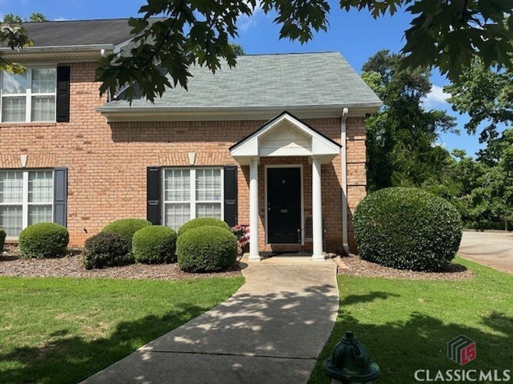 245 Logmont Trace 25, Athens, GA 30606