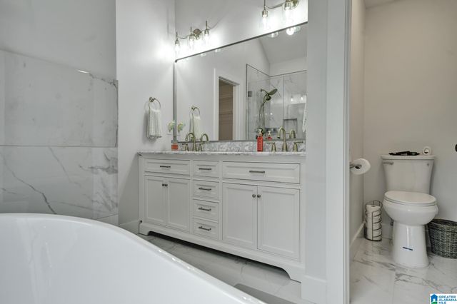 272 PARLIAMENT PARKWAY, Maylene, AL 35114