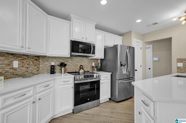 272 PARLIAMENT PARKWAY, Maylene, AL 35114
