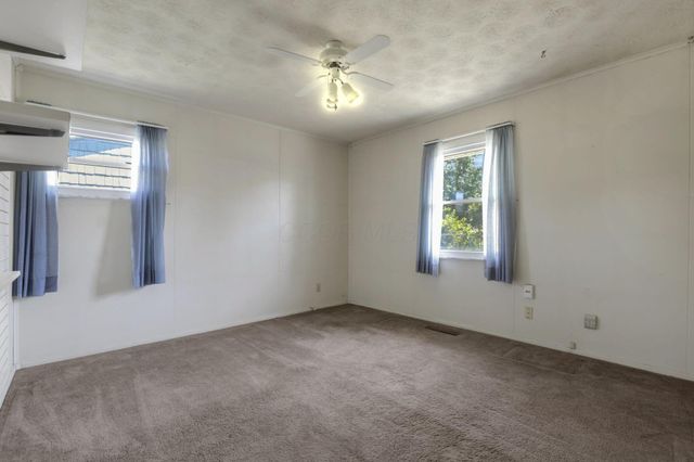 5365 Dexter Avenue, Hilliard, OH 43026