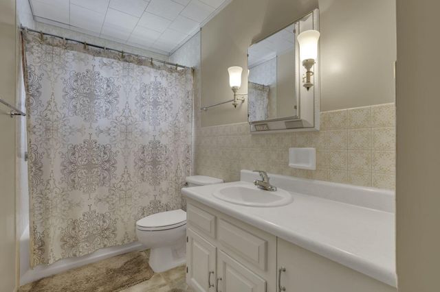 5365 Dexter Avenue, Hilliard, OH 43026