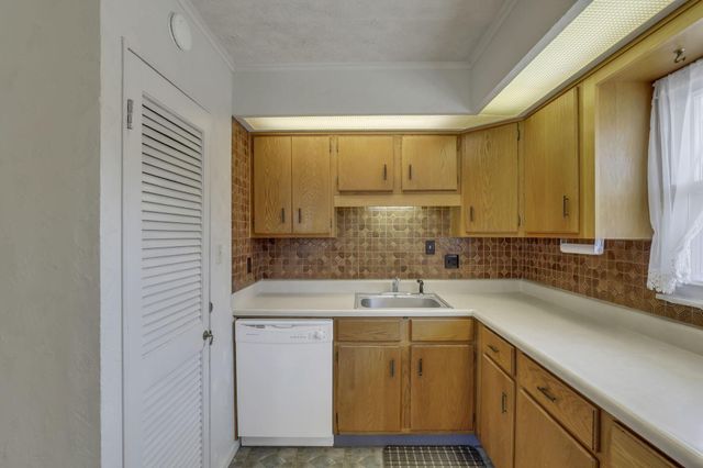 5365 Dexter Avenue, Hilliard, OH 43026