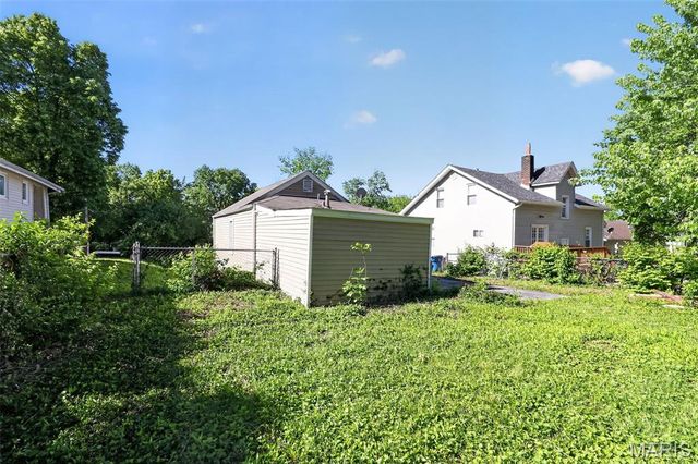 9229 Arline Avenue, St Louis, MO 63114