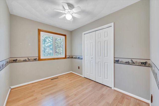 103 Twin Cove TRL, Moneta, VA 24121